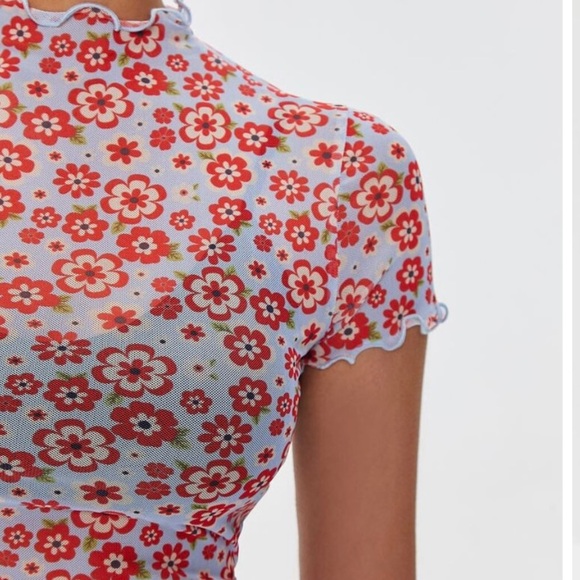 Forever 21 Floral Mesh Crop Top S - Picture 6 of 7
